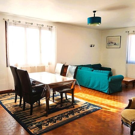 Spacieux Appartement Proche Centre Et Piscine كوندوم المظهر الخارجي الصورة