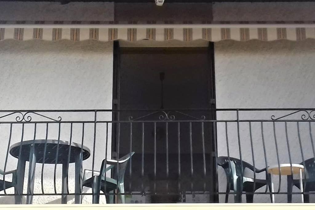 Spacieux Appartement Proche Centre Et Piscine كوندوم المظهر الخارجي الصورة